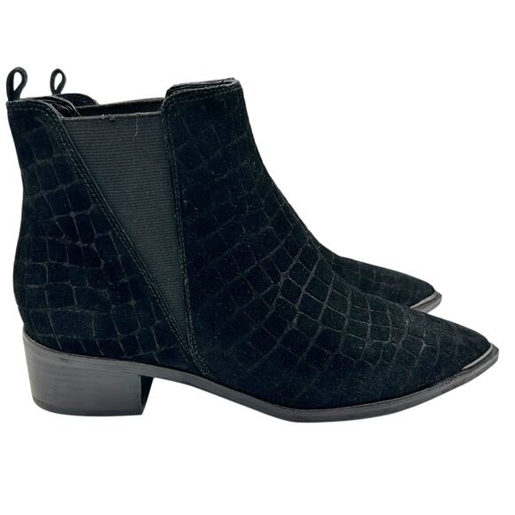 Marc Fisher Women's Black  Yale Pointy Toe Chelsea Bootie‎ Size 7.5 - Picture 2 of 11